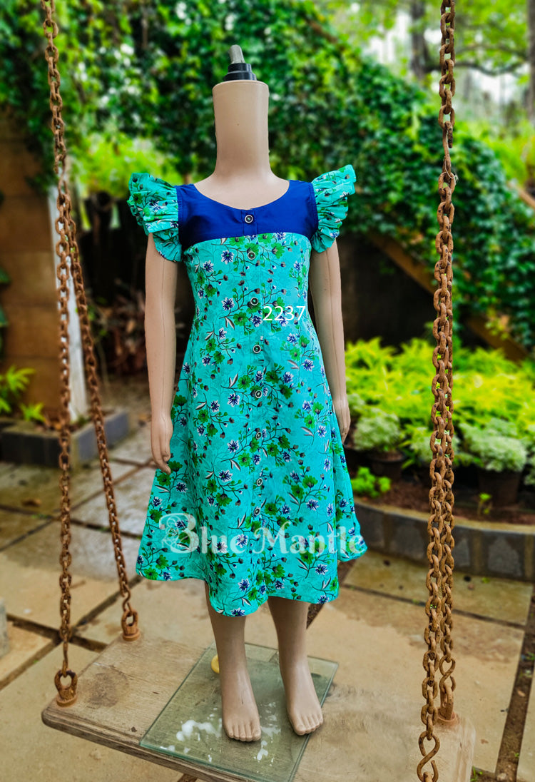 2237 Ready to Dispatch: Green& blue frock