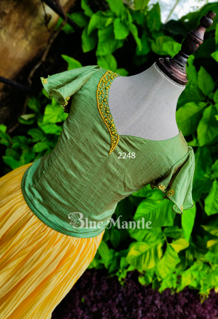 2248 Ready to Dispatch: Green Top & Yellow Midi