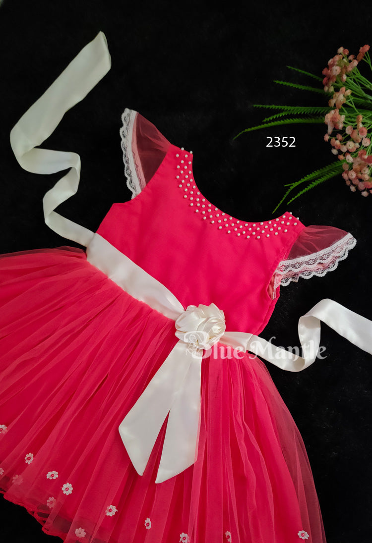 2352 Ready to Dispatch: Peach frock