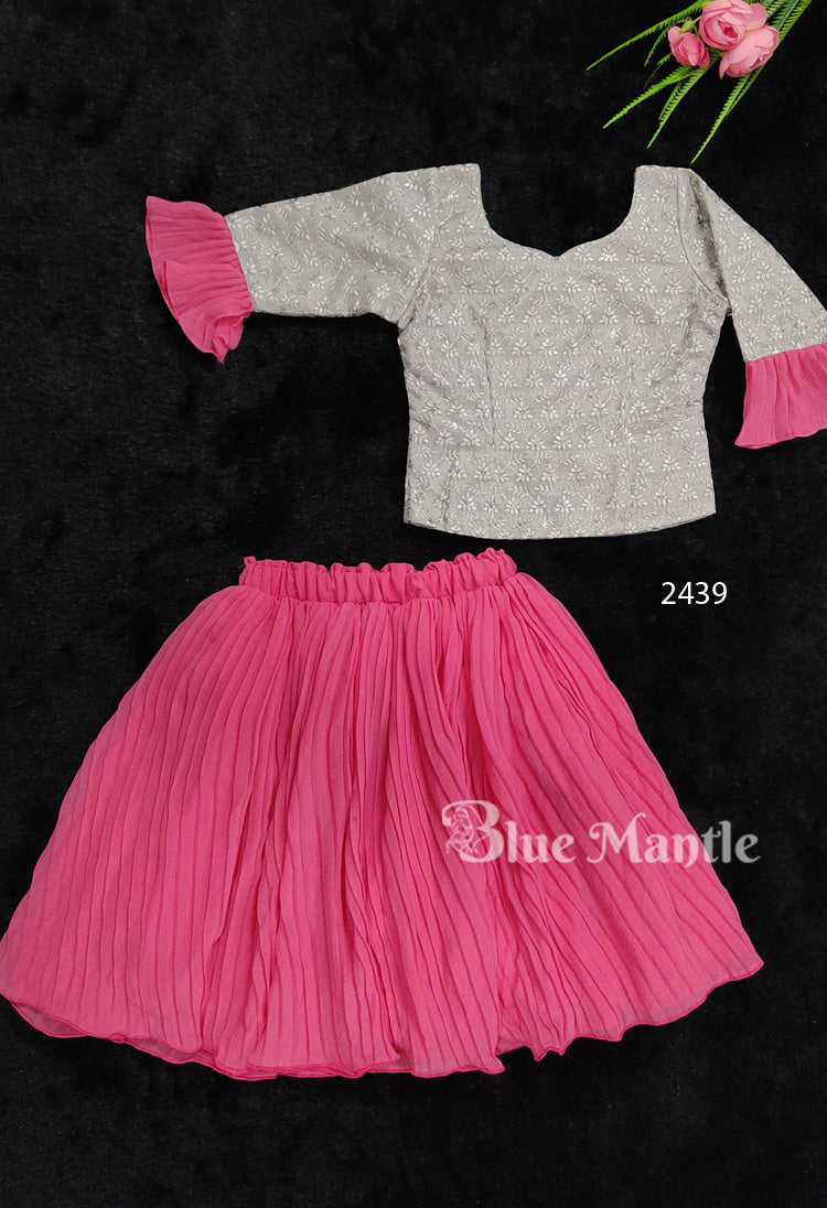 2439 Ready to Dispatch: Ash Top & pink Midi