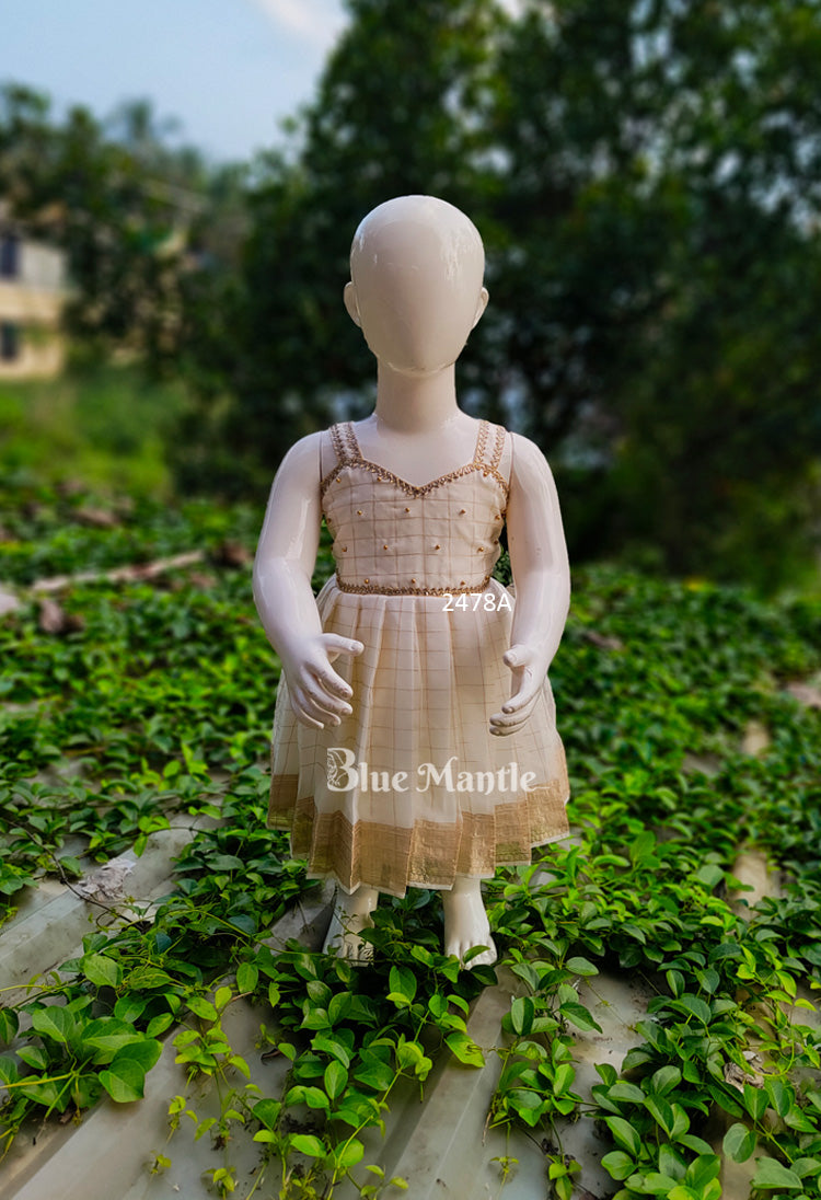 2478A Ready to Dispatch: Offwhite Frock ''VanaJyolstna''