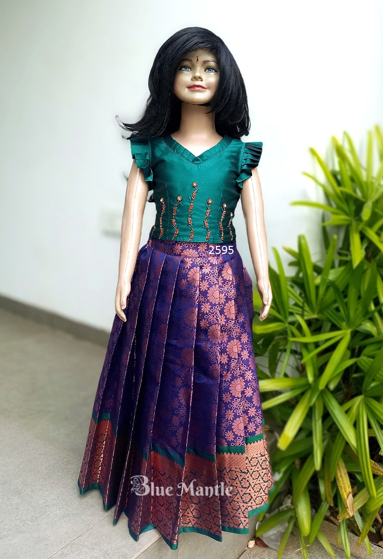 2595 Ready to Dispatch : "PAVANI" Navy Blue and Peacock Green Full Skirt and Crop Blouse