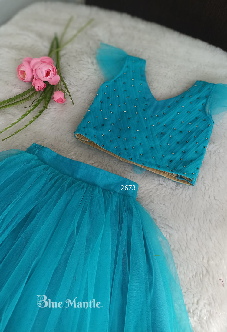 2673 Ready to Dispatch: Happy Blue Middy and top.