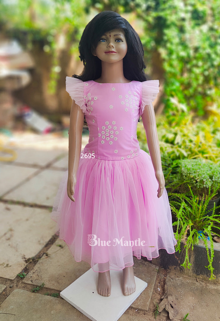 2695 Ready to dispatch: Baby Pink middy & top.