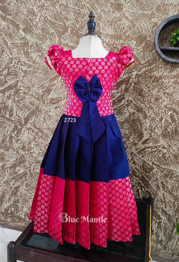 2723 Ready to Dispatch: Red & Blue Skirt and Semi Crop Top