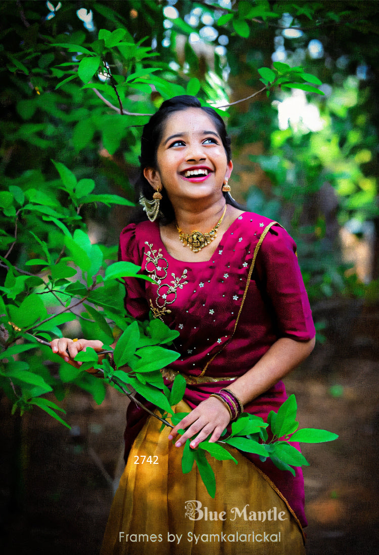 2742 Pre order: "Anuradha" Grape wine mural Dhavani - may 22