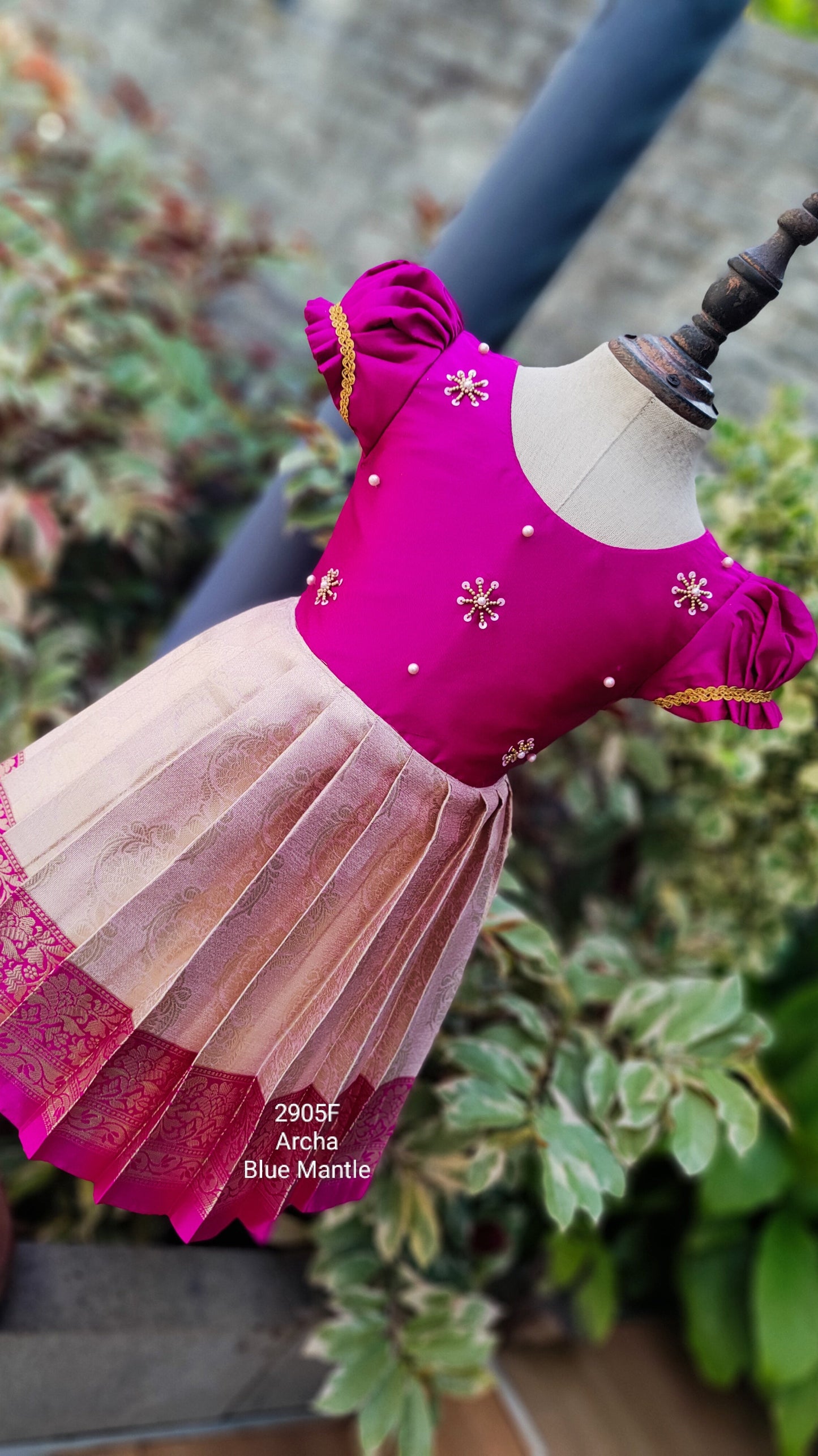 2905F: "Archa frock"- Dispatch on 3-4 days