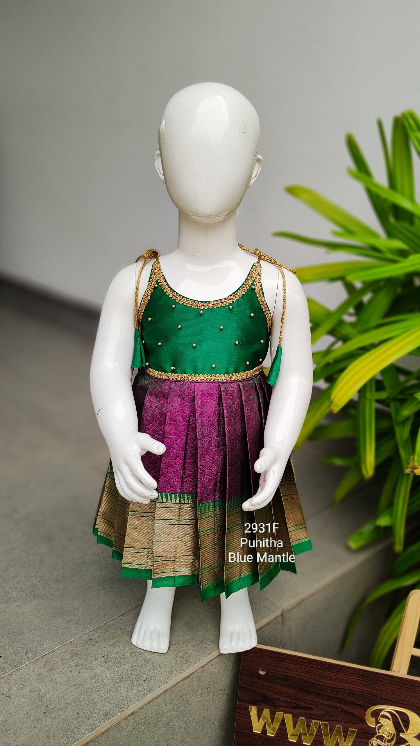 2931F: "Punitha Frock"- Dispatch on 3-4 days