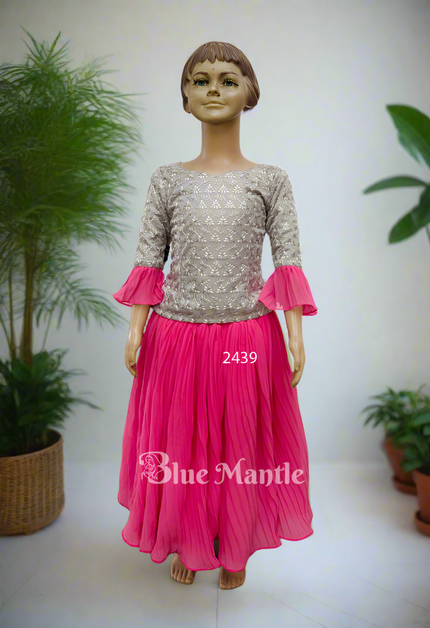 2439 Ready to Dispatch: Ash Top & pink Midi