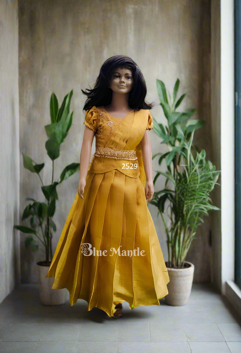 2529 Ready to Dispatch: Hiranyam Gold Dhavani.