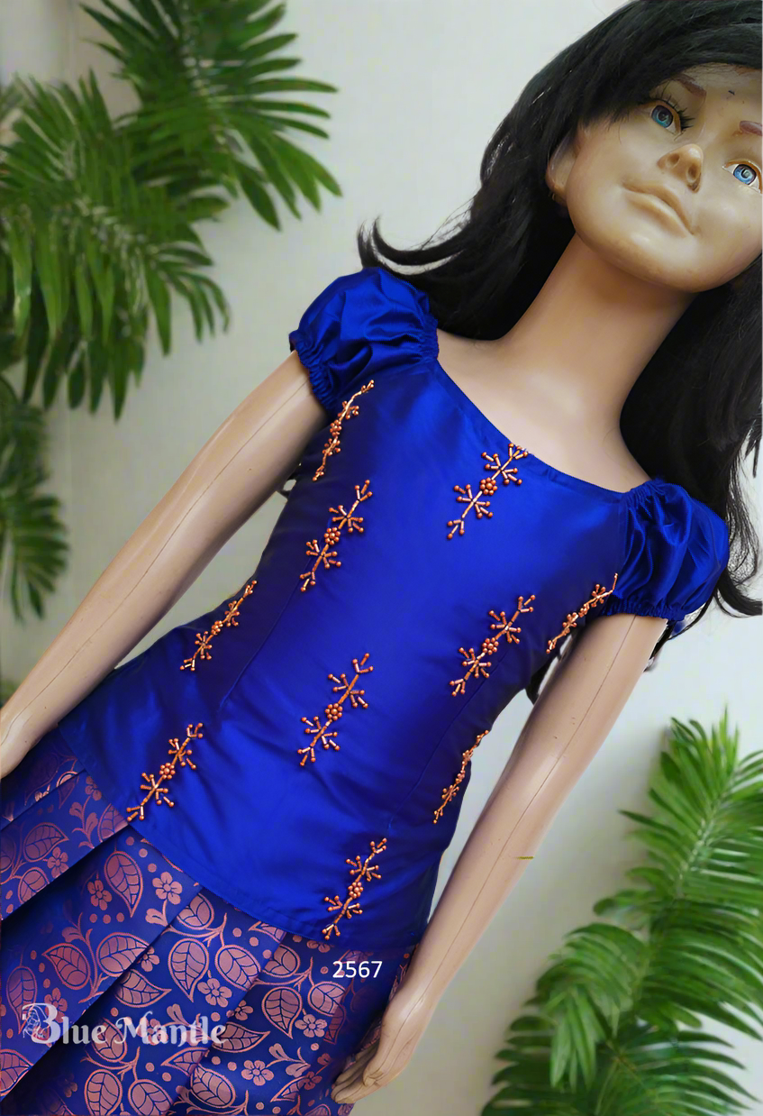 2567 Pre Order: "OnnamRagam" Full Skirt & Blouse Dispatch in 10-15 days