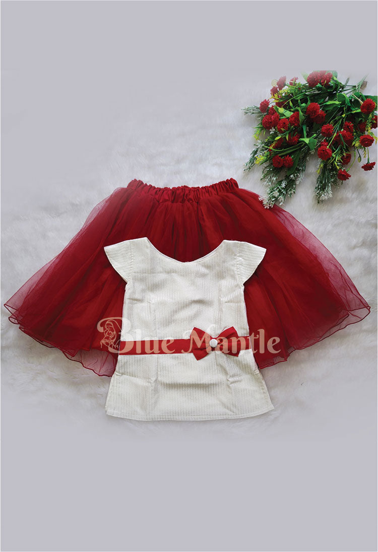1112 Ready to Dispatch: Off White Blouse and Red Middy