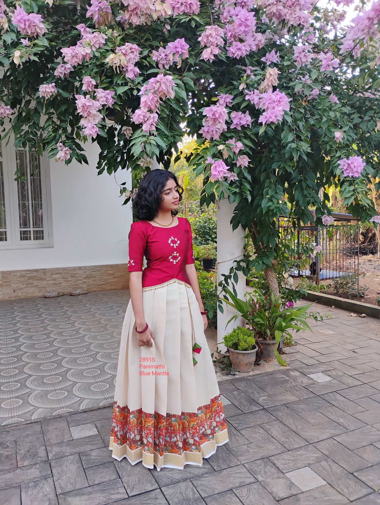 2891S:  "Panimathi" with Elbow Sleeve- Ready to Dispatch