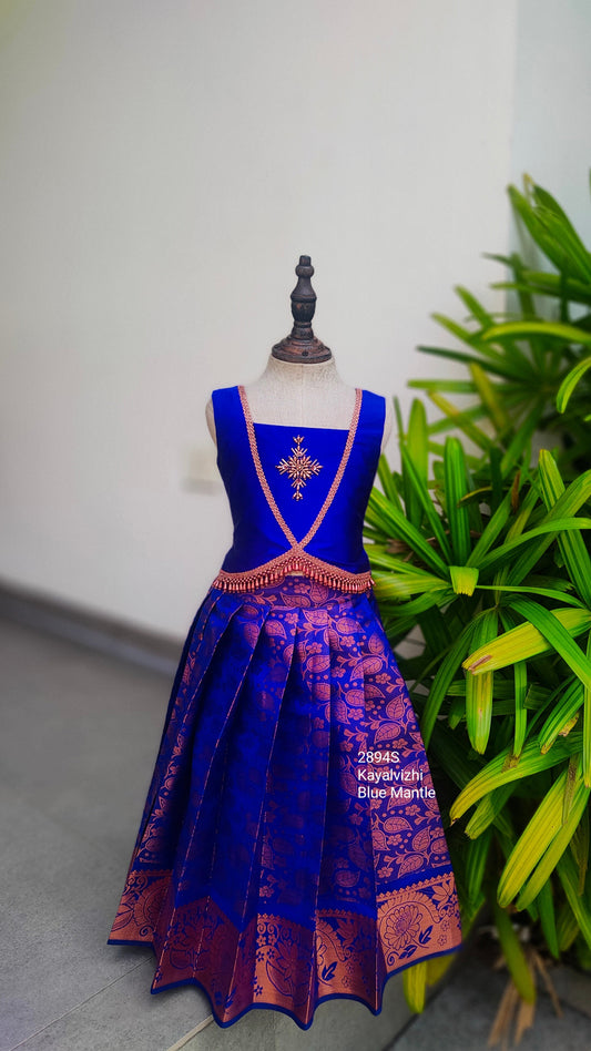 2894S: "Kayalvizhi"- Ready to Dispatch