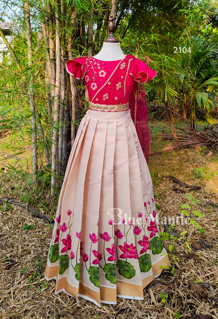 2104 Ready to Dispatch: Pink& Pathma Dhavani