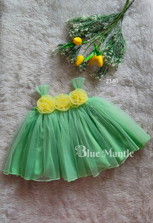 2140 Ready to Dispatch: Green Frock