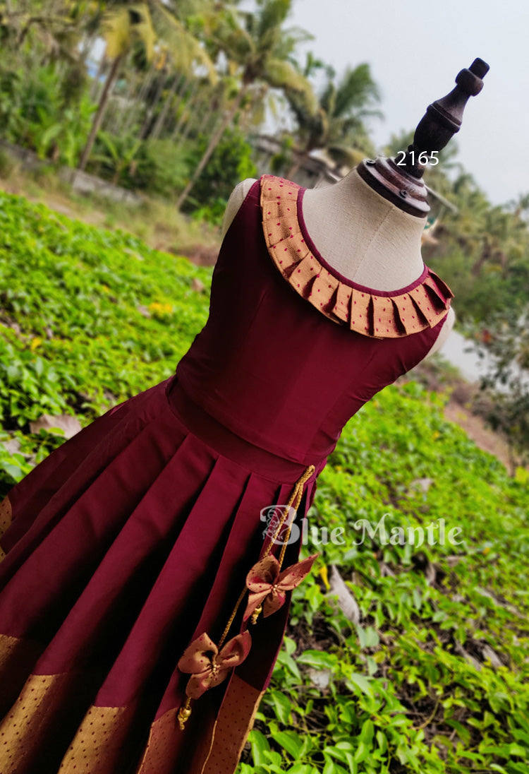 Burgundy gold skirt best sale