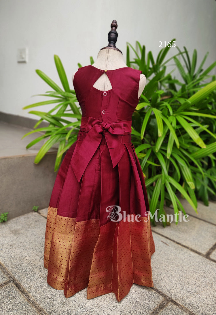 2165 Ready to Dispatch: Maroon and gold full skirt & crop Top – Blue Mantle  Store