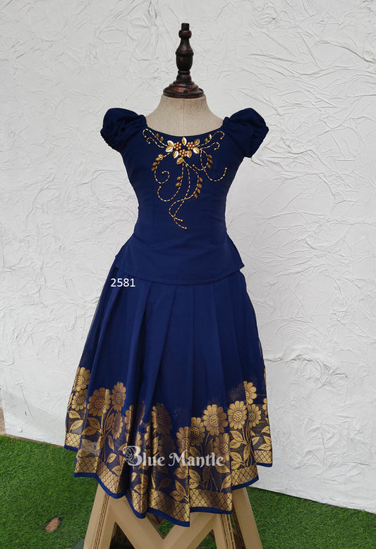 2581 Ready to Dispatch: Blue Full Skirt and Blouse.