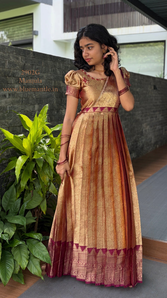 2902G: "Manjula"- Sending in 8 days