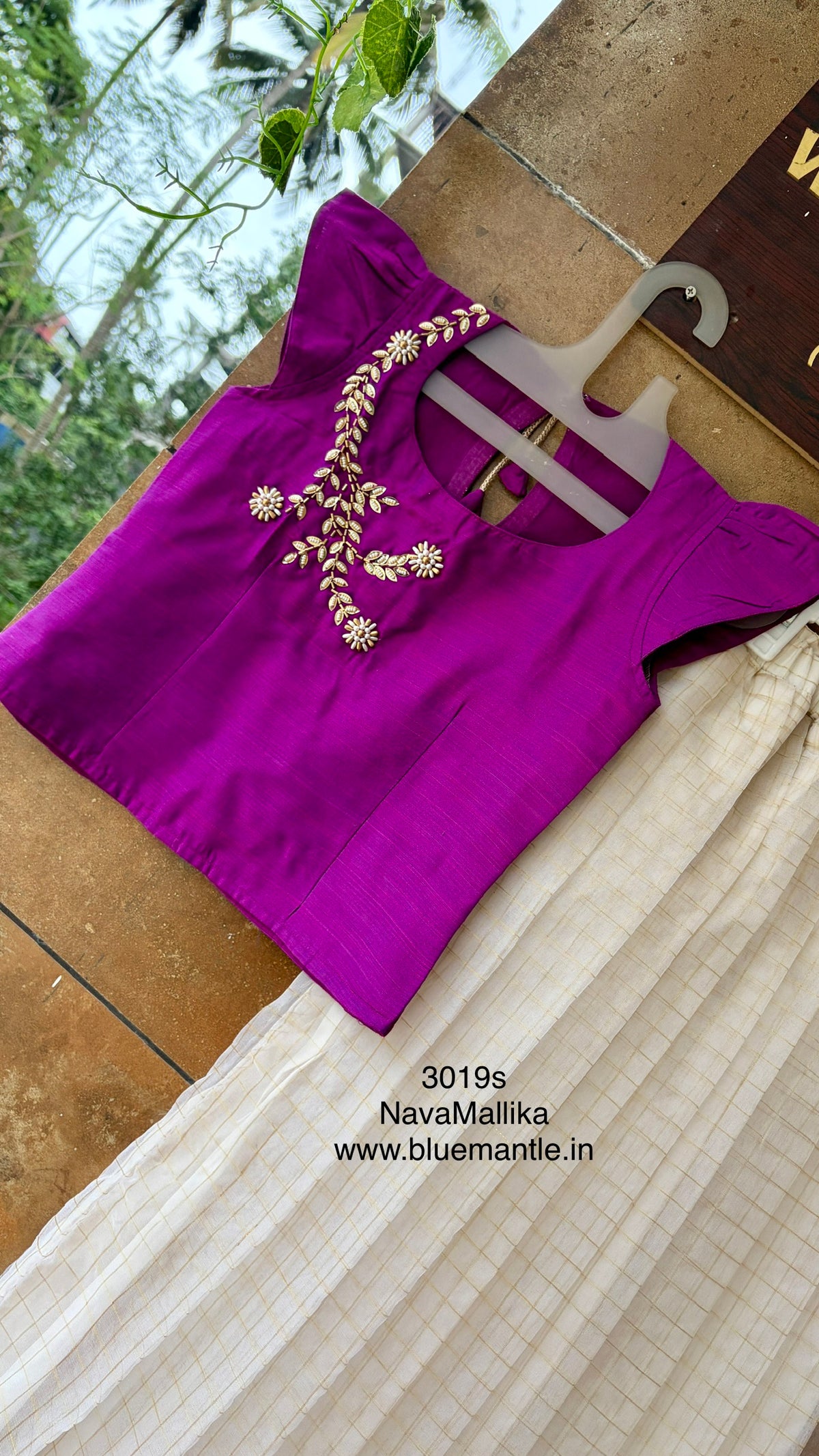3019 S:-"Nava malika" -Ready to dispatch