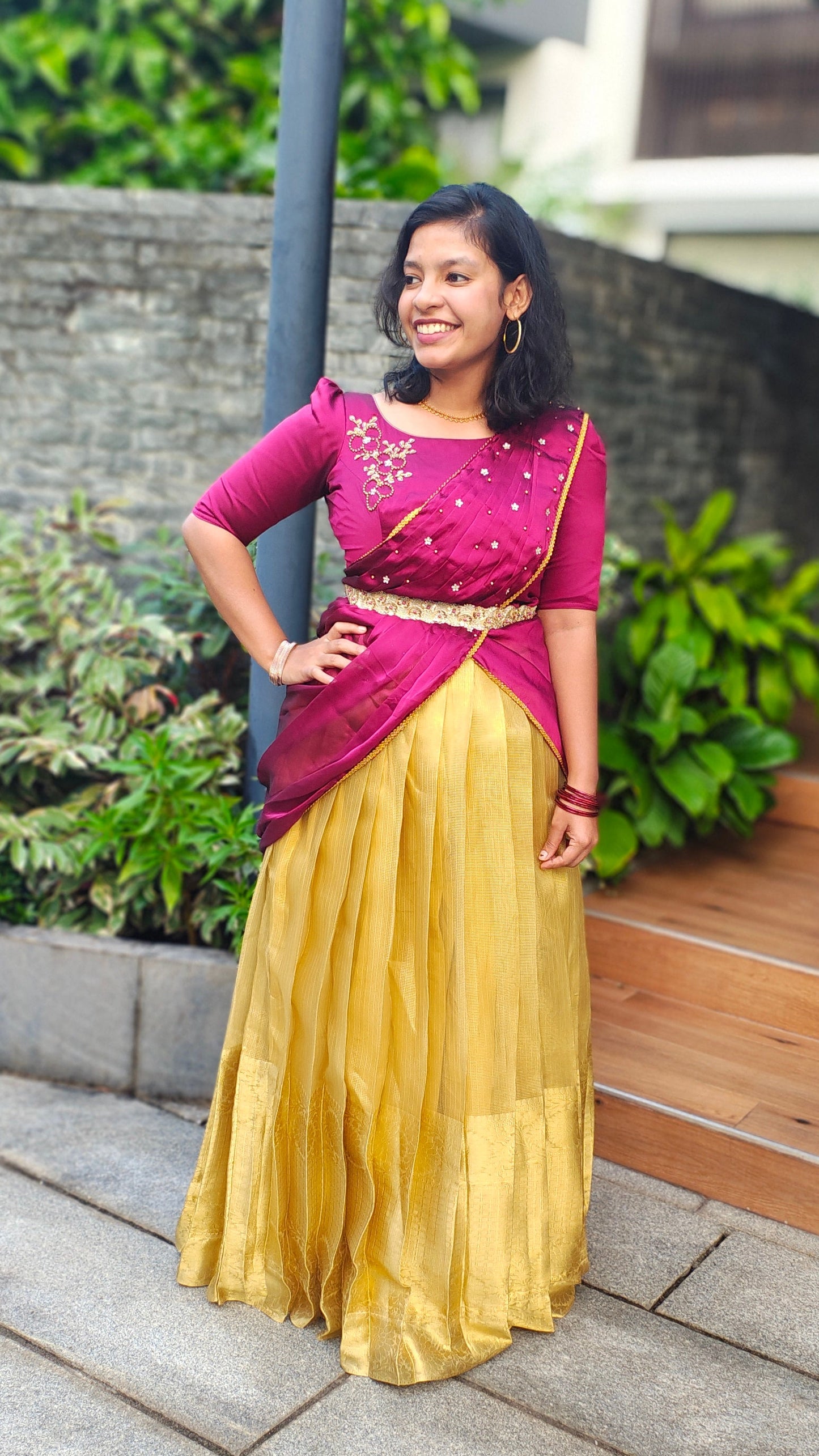 2742L "Anuradha" Dispatch in 10-15 days