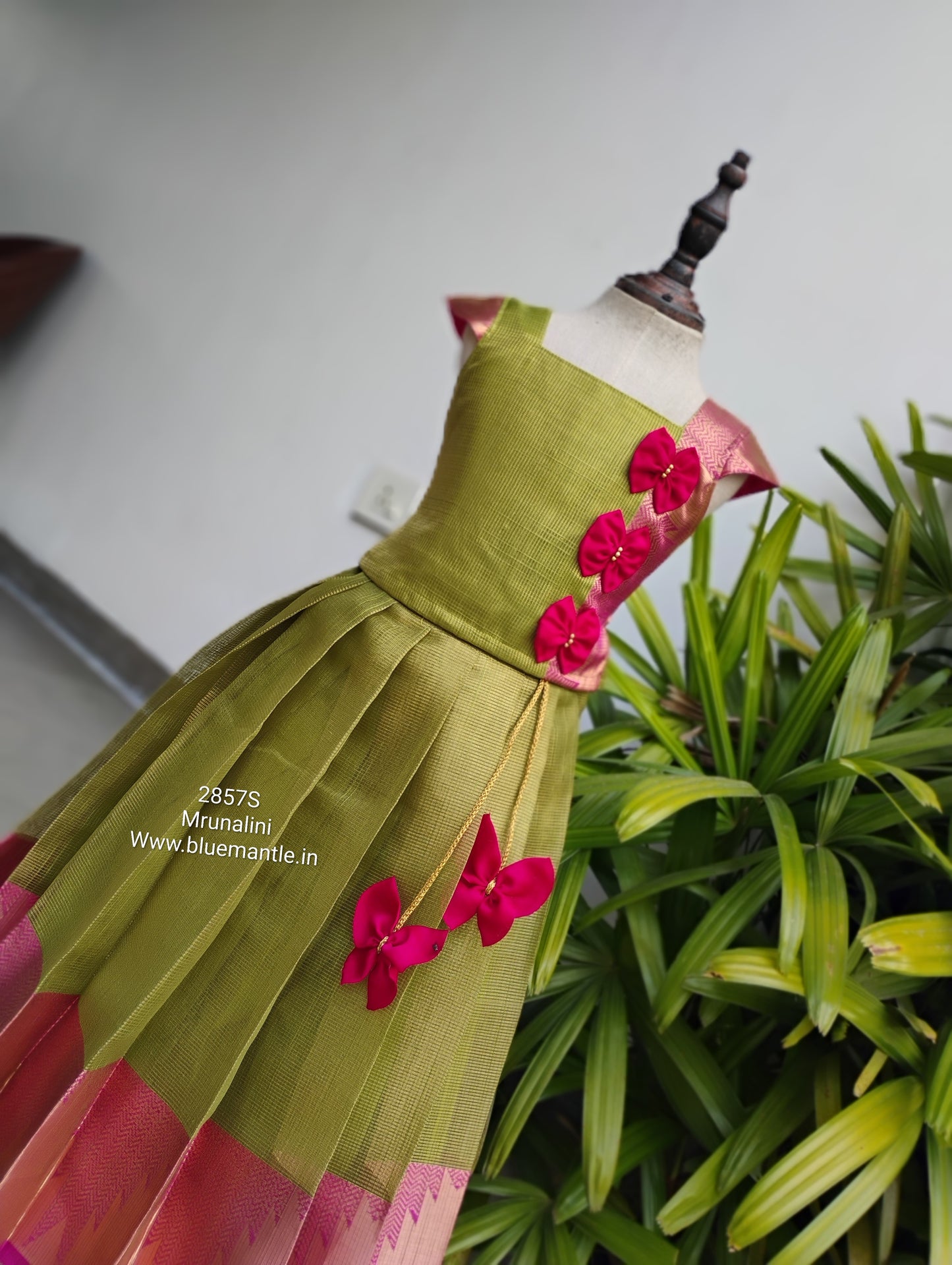 2857S: "MRUNALINI SKIRT"- Ready to Dispatch