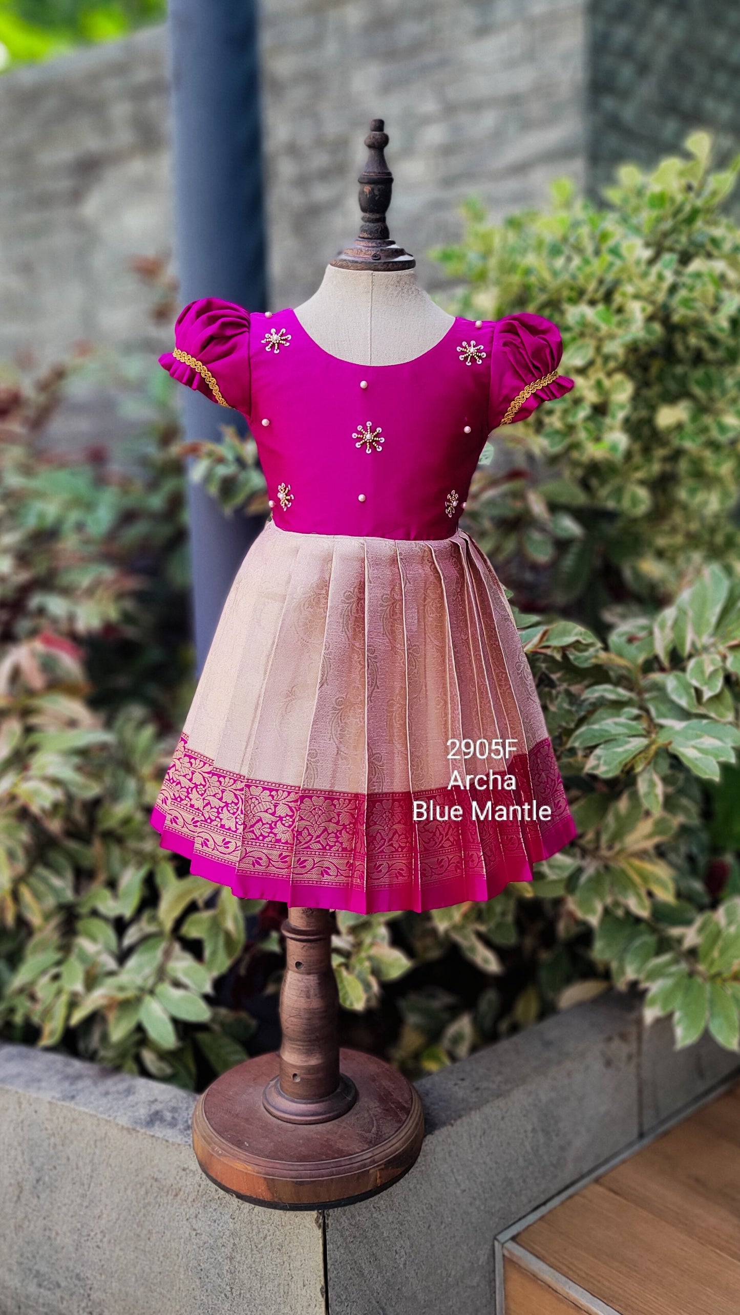 2905F: "Archa frock"- Dispatch on 3-4 days