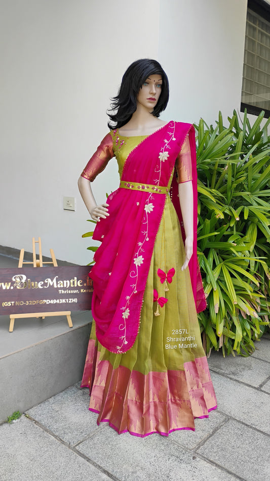 2857L: "Shravanthi"- Dispatch on 10-15 days