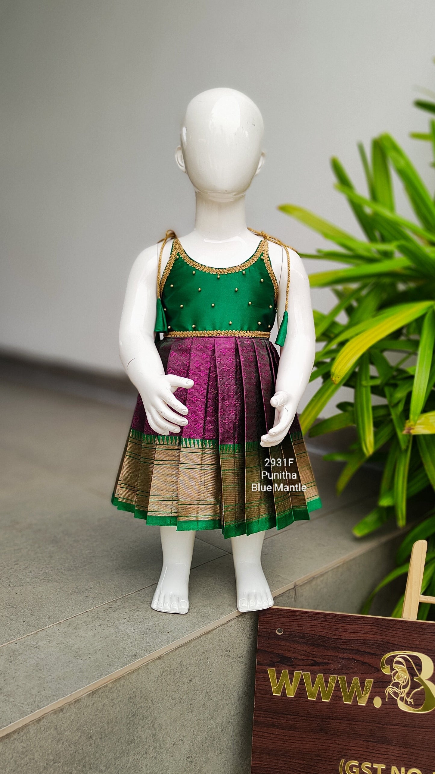 2931F: "Punitha Frock"- Dispatch on 3-4 days