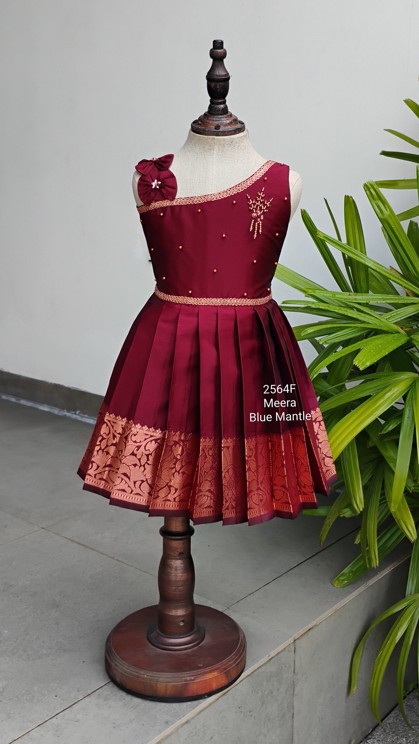 2564F: "Meera Frock"- Dispatch on 3-4 days