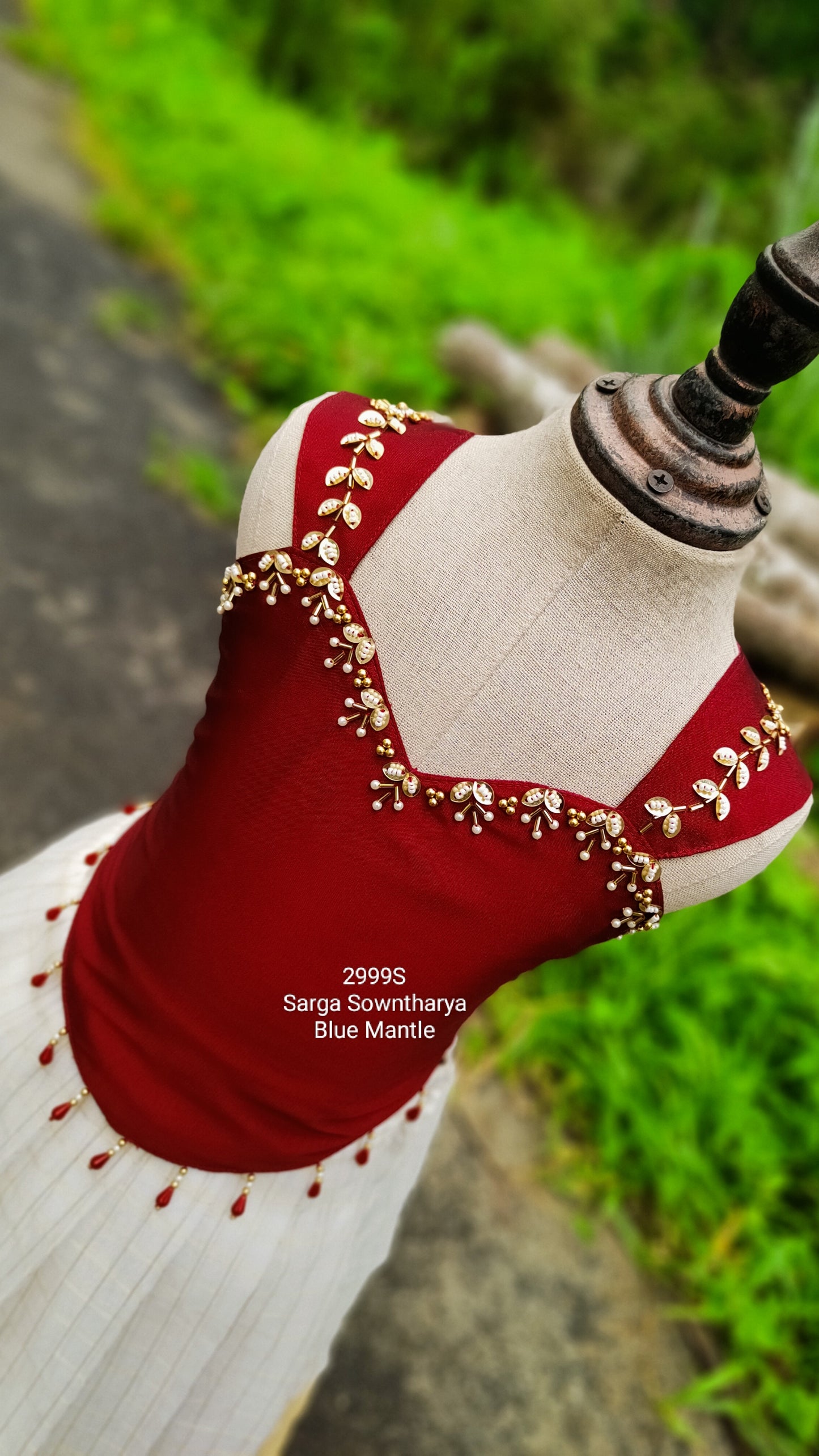 2999S: "Sarga Sowntharya"- Dispatch on 10-15 days
