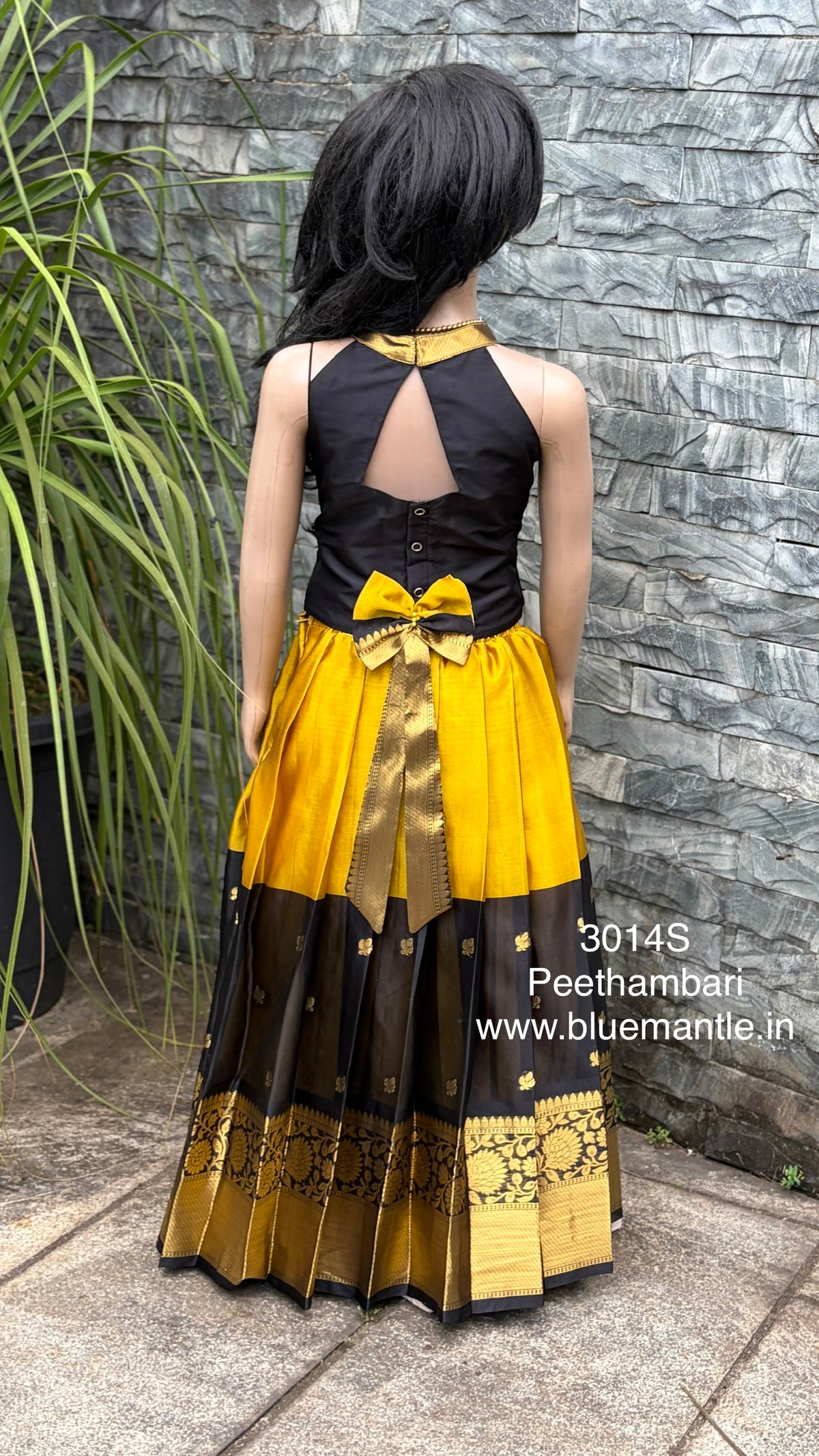 3014S: "Peethambari"-Sending on October -17