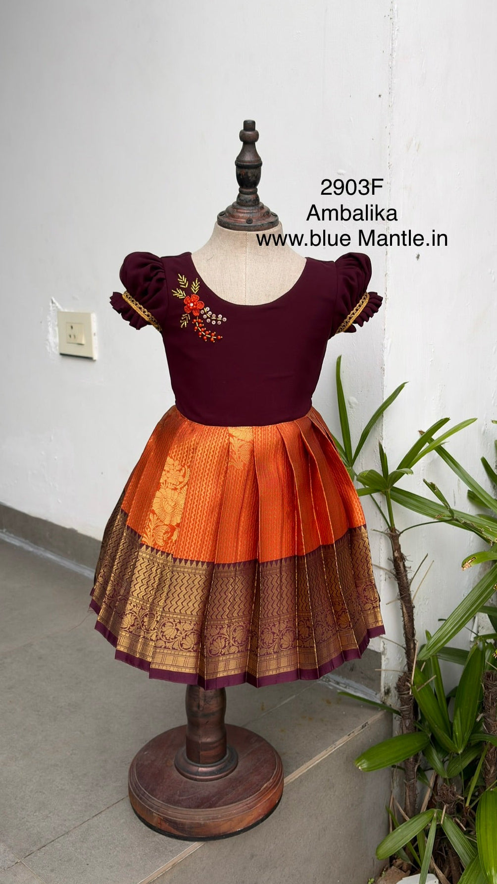 2903 F: "Ambalika frock"- Sending on October 29