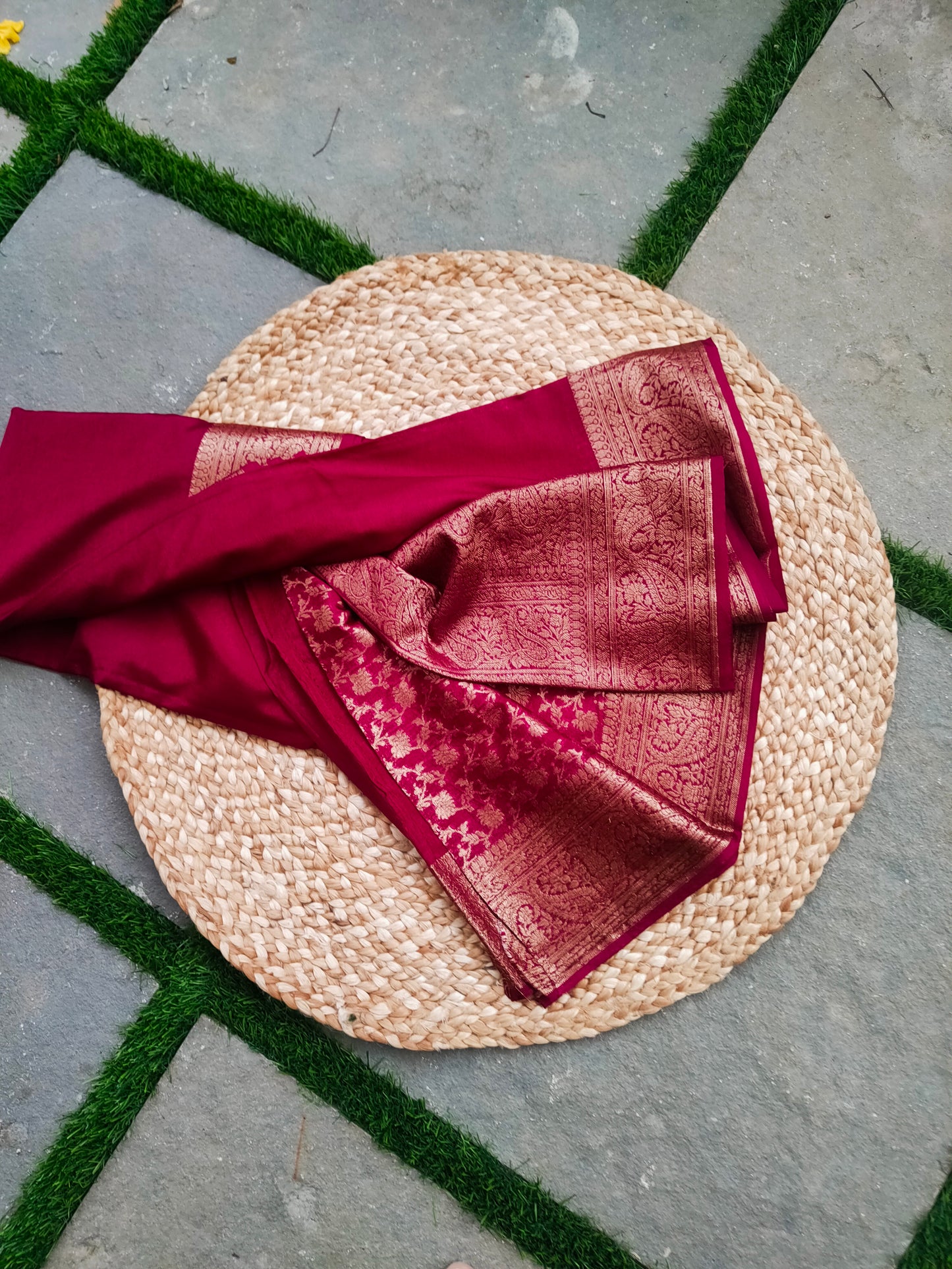 2853: 'Yasodha' - Reddish Maroon