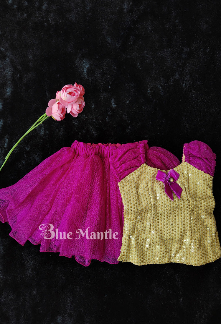 SDBM1413Ready to Dispatch: Grape and Golden Middy Top