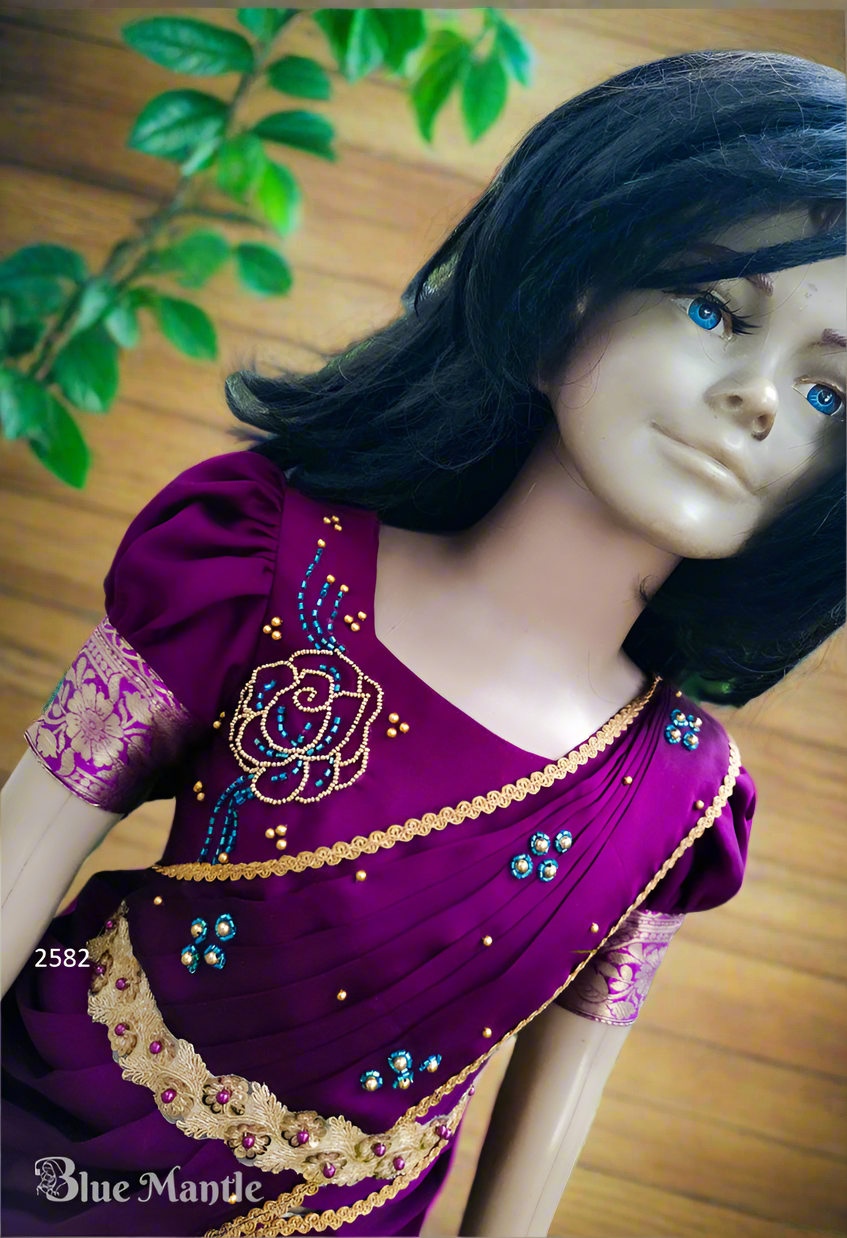 2582 "ROJA" - Ready to Dispatch